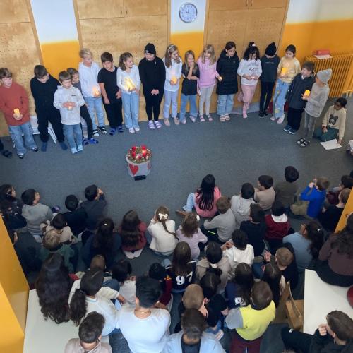 2025-12-01 ADventfeiern 4.Klasse