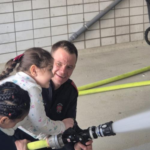 26-03-09 Berufsfeuerwehr Vorschule